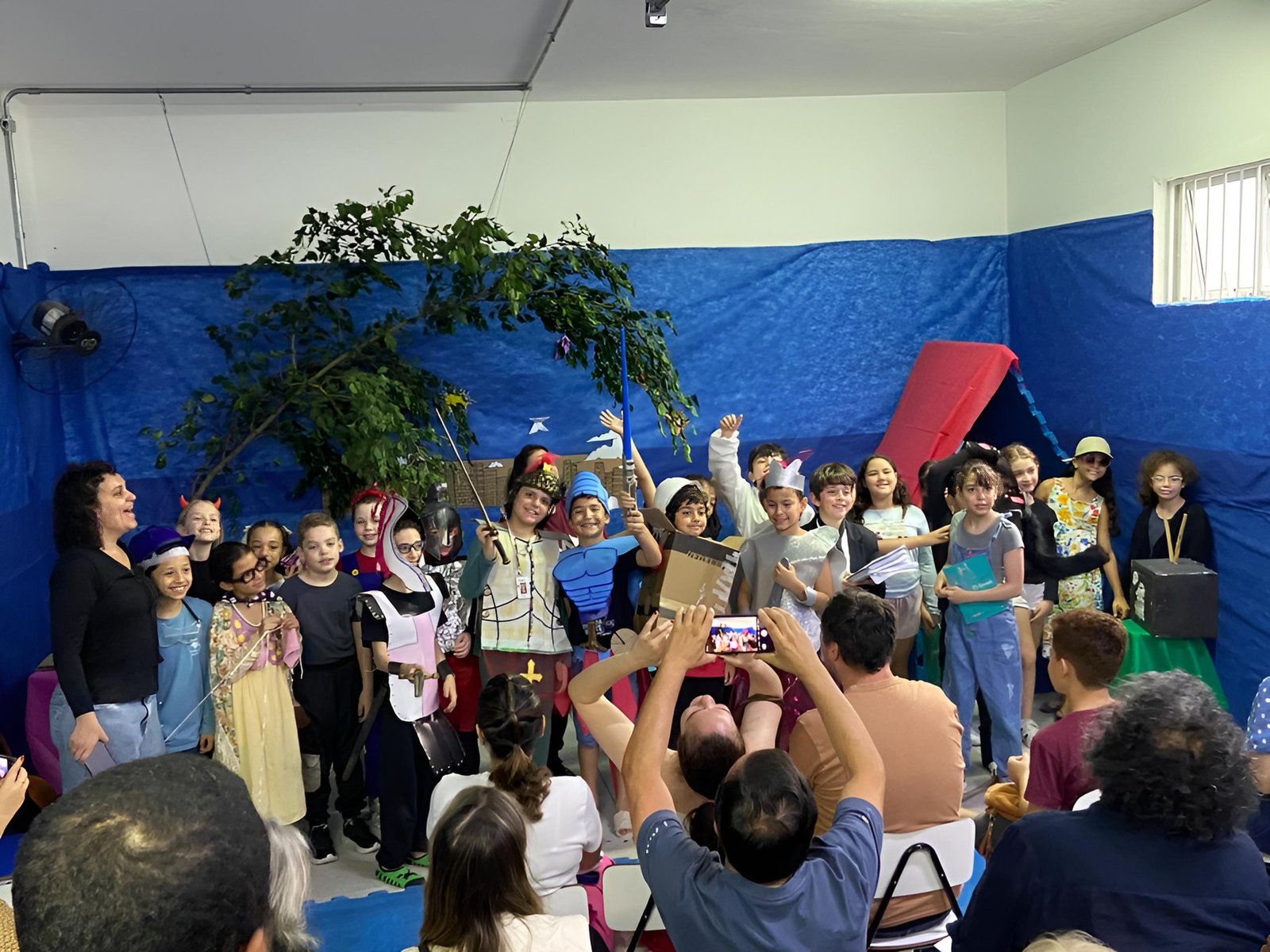 fbc4d1f8-ebe3-4b3c-9506-8e131b10b1df-fotor-enhance-20251203112927